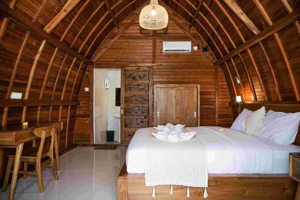 Santhara Canggu Wooden House Apartment in North Kuta