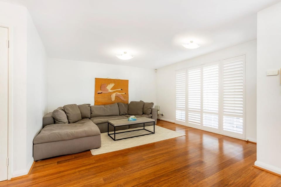The Shore South Perth Apartment in Perth
