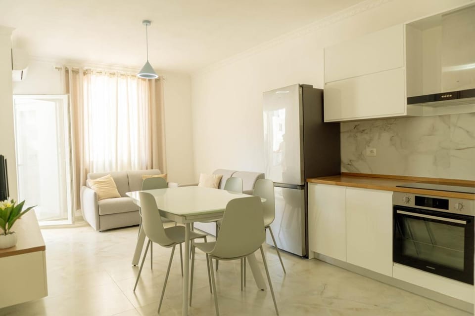 Brooklyn Suites Golem - 55m2 - 4pers Apartment in Tirana County, Albania