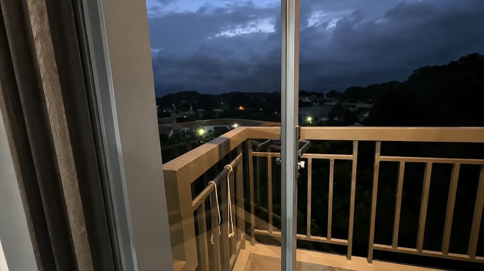 Night, Balcony/Terrace
