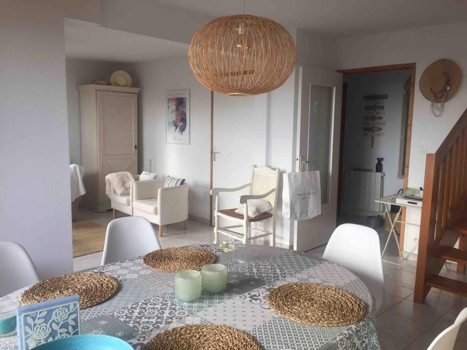 Sandy beach and tennis court Apartment in Pornichet