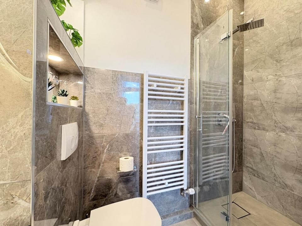 Luxury Apartment with River View Apartment in Mainz-Bingen