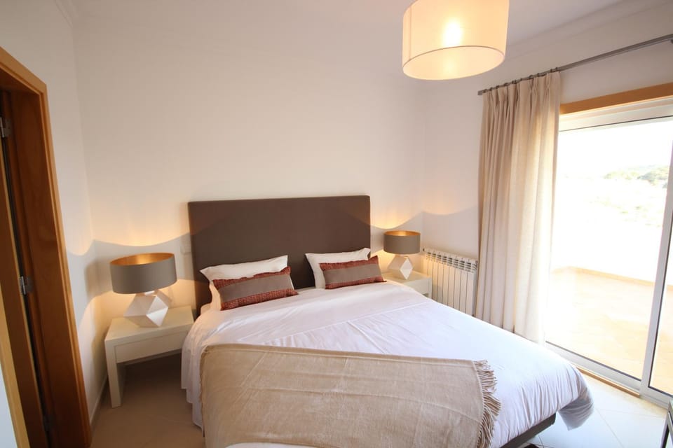 Bed, Decorative detail, Decorative detail, Bedroom