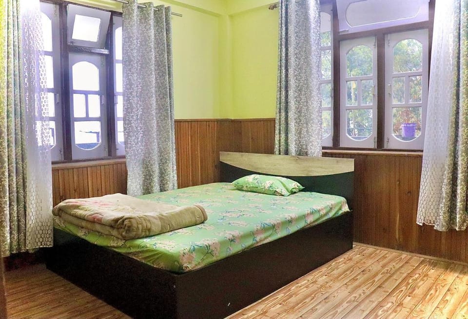 RUBY's HOMESTAY & GUEST HOUSE Bed and Breakfast in West Bengal