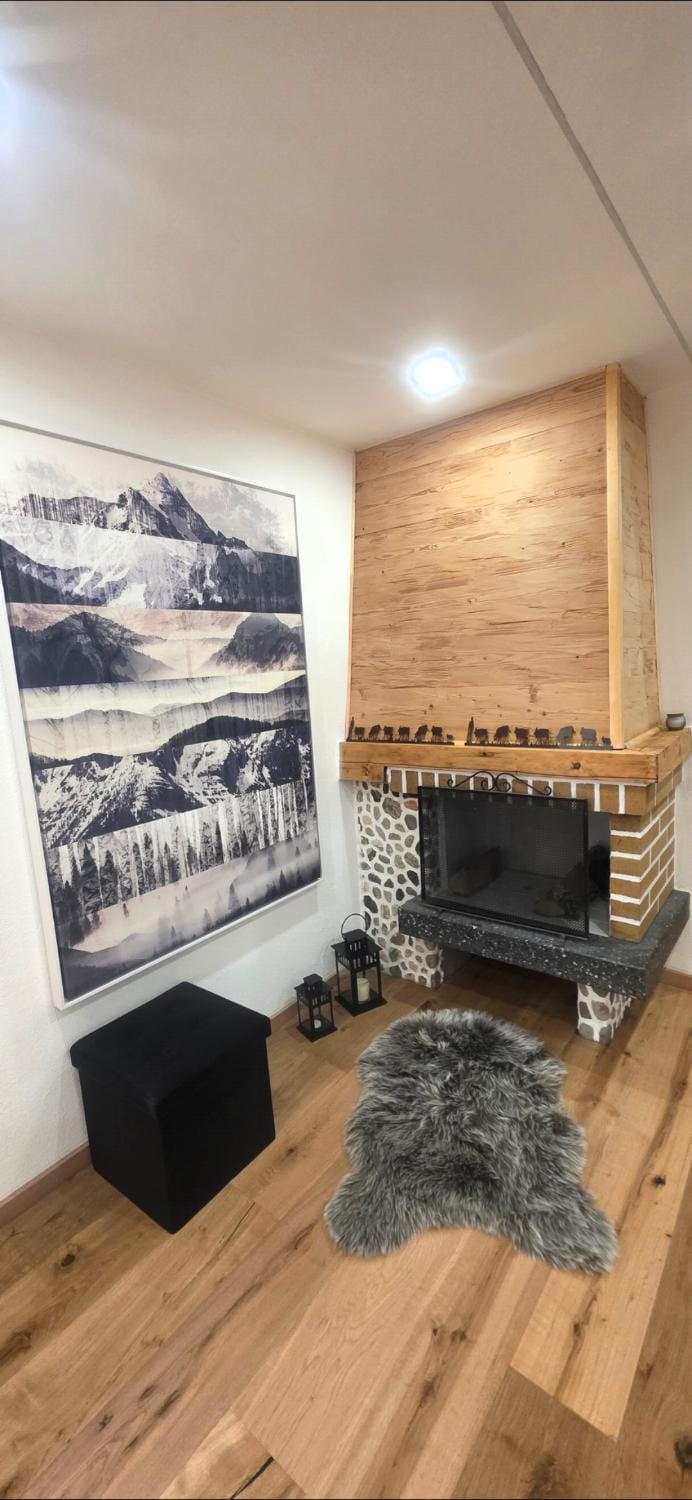 Cocon Cosy avec Cheminée au Cœur de Villars Apartment in Villars-sur-Ollon