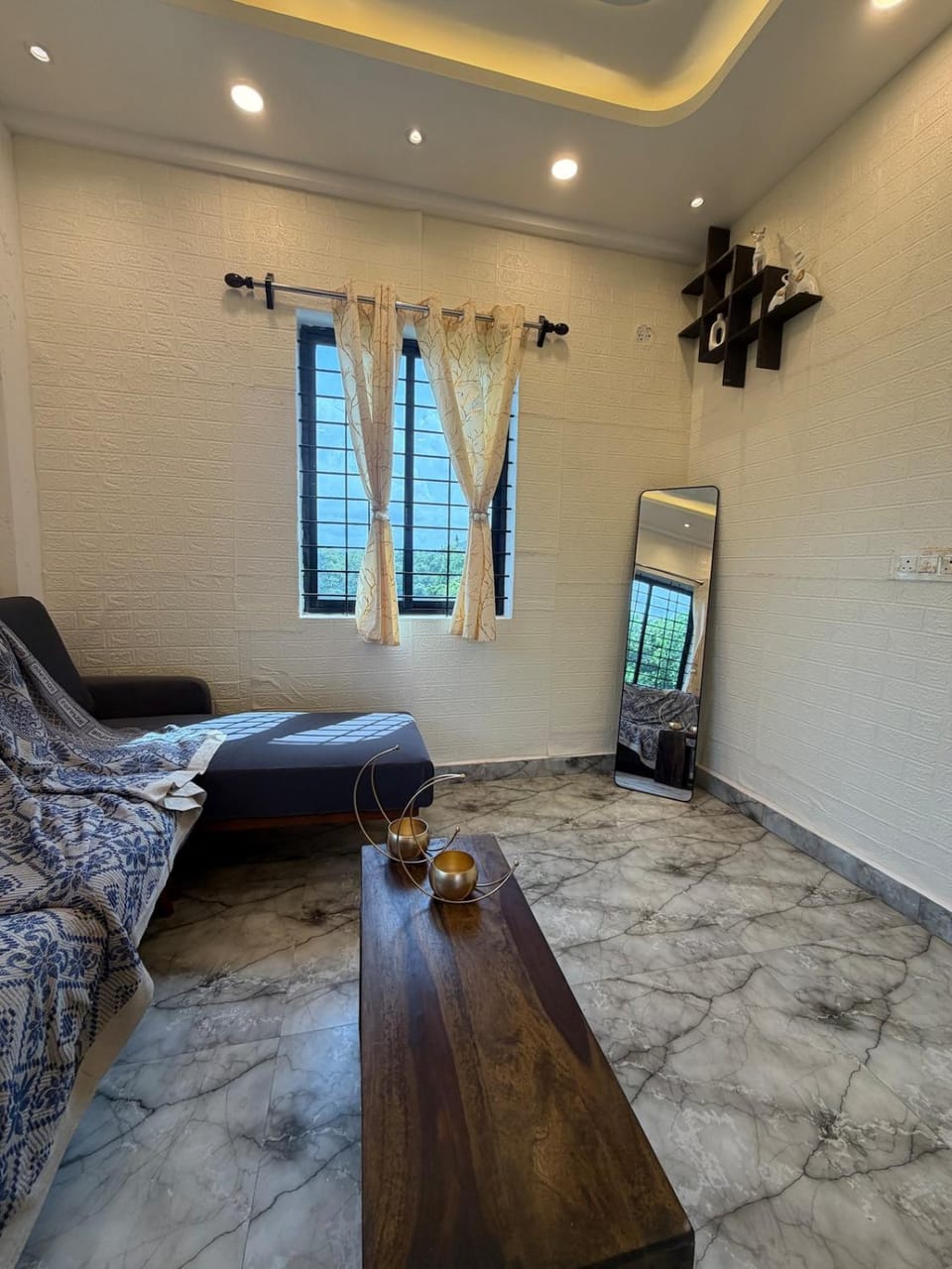 Serenity Hills - Luxury Nature Retreat Apartment in Goa, India