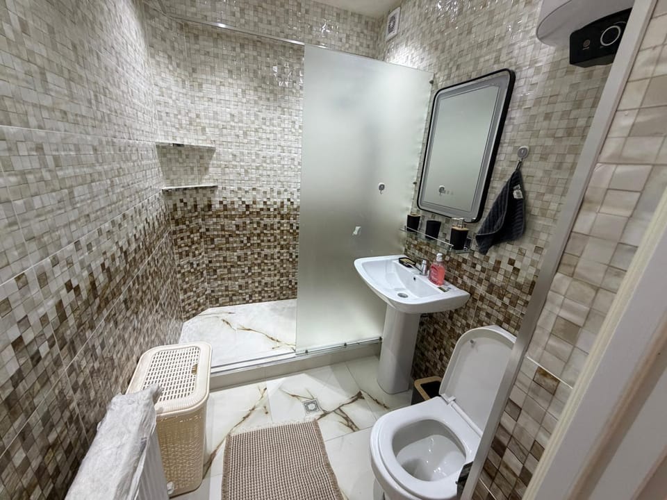 Luxury Apartment 3 ROOMS Apartment in Europe