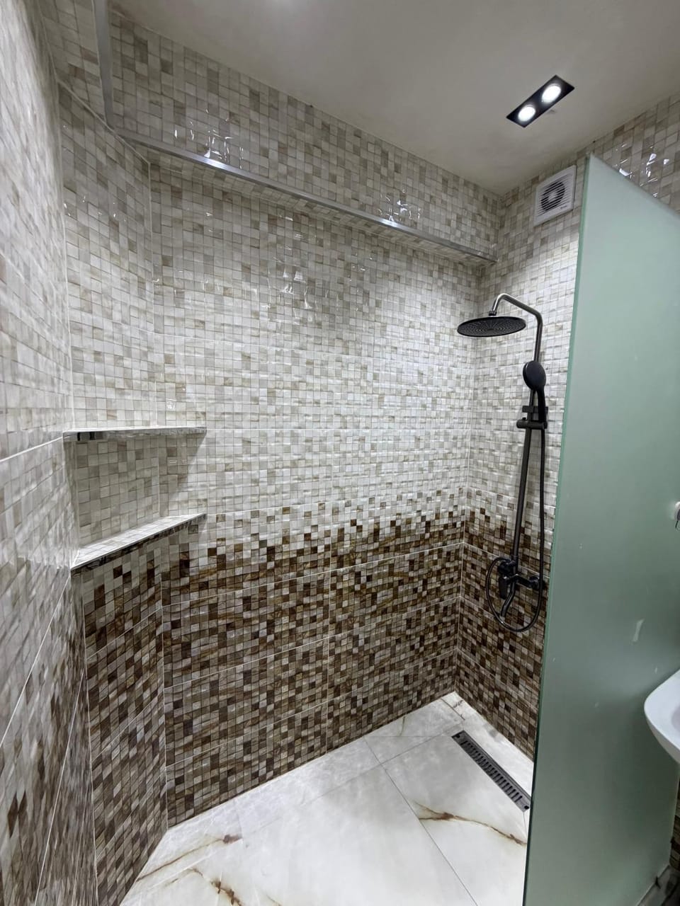 Luxury Apartment 3 ROOMS Apartment in Europe