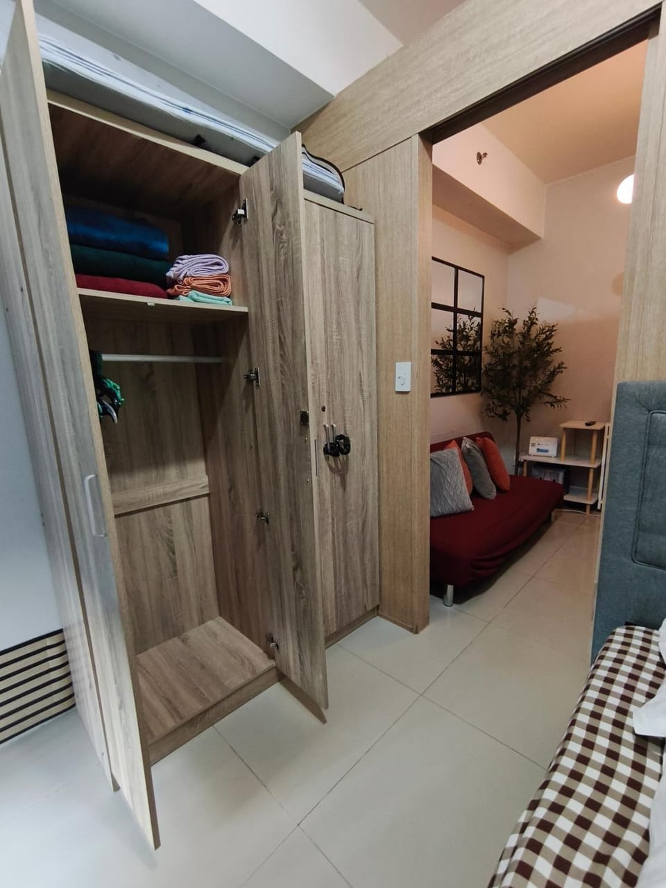 5 minutes walk to Mall SM North Quezon City Manila, Near Trinoma, Philippine Heart Center Apartment hotel in Quezon City
