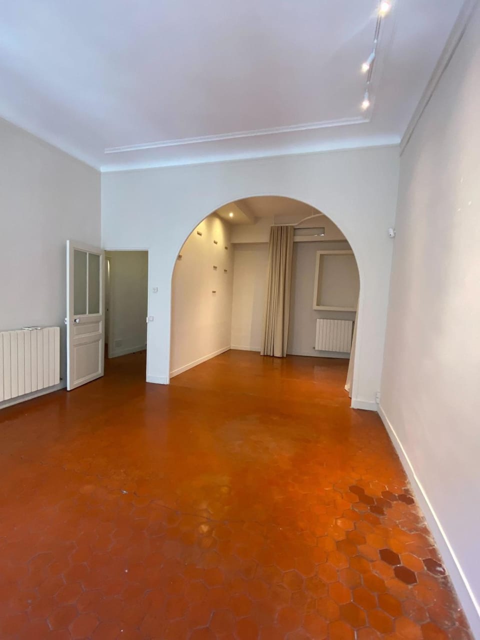 3 bedrooms, 8 people, air conditioning, Old Port Le Marcelo by Nocnoc Apartment in Marseille
