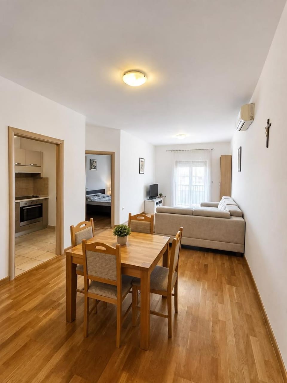 Bed, Living room, Seating area