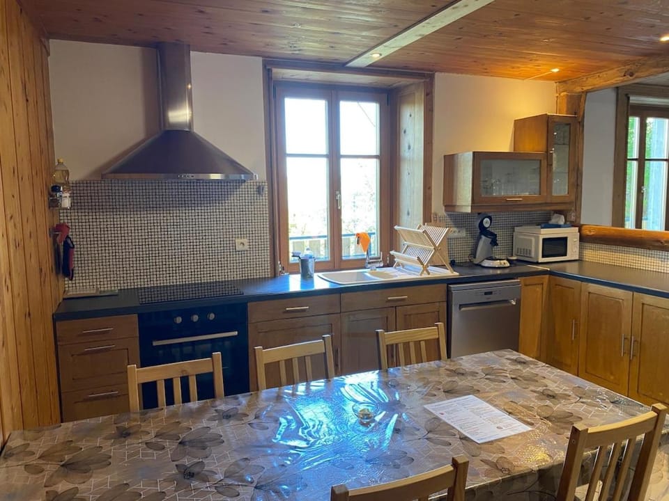 Appartement à la ferme 3 chambres 9 personnes Apartment in Morteau