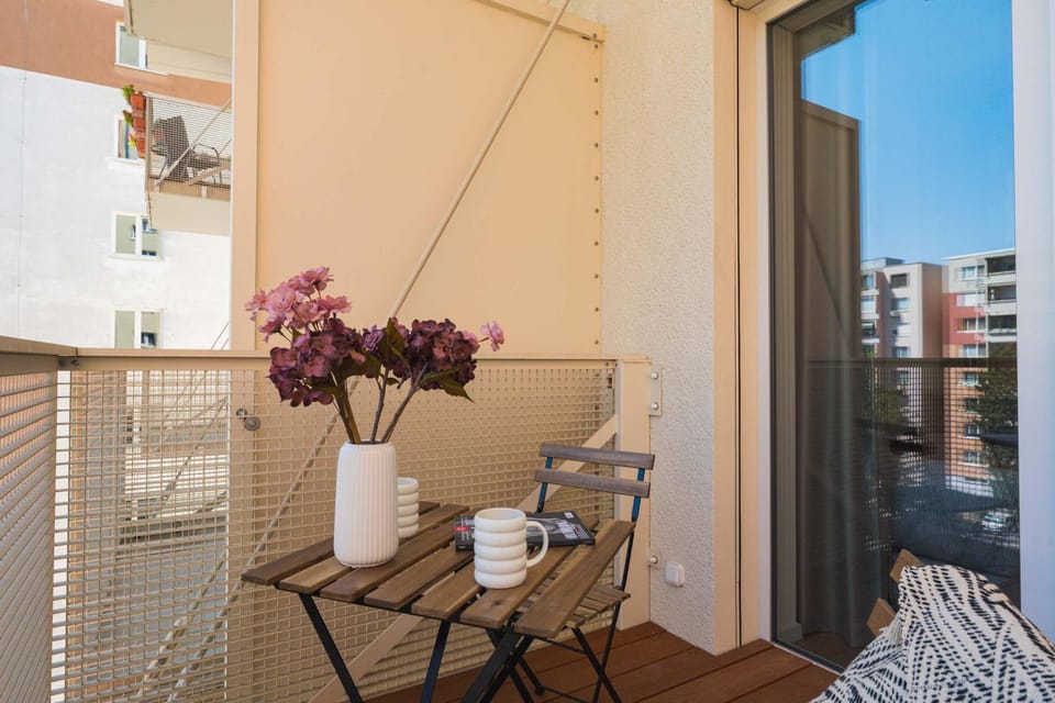 BNB Zahradnicka Apartment with Parking and Balcony Apartment in Bratislava
