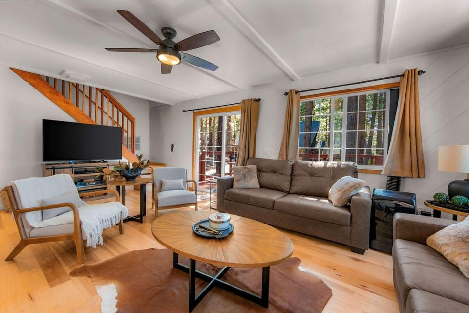 Tree Top Verdon 5BDR with Sauna House in South Lake Tahoe