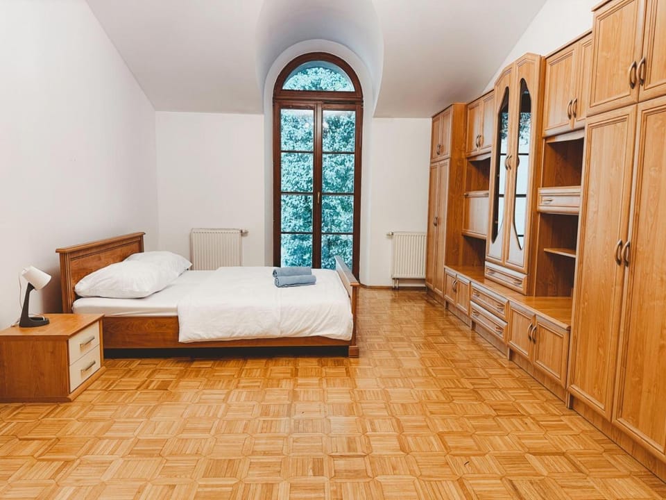 Fantastic-Inn Kraków - B7 Pokój D402 Apartment in Krakow