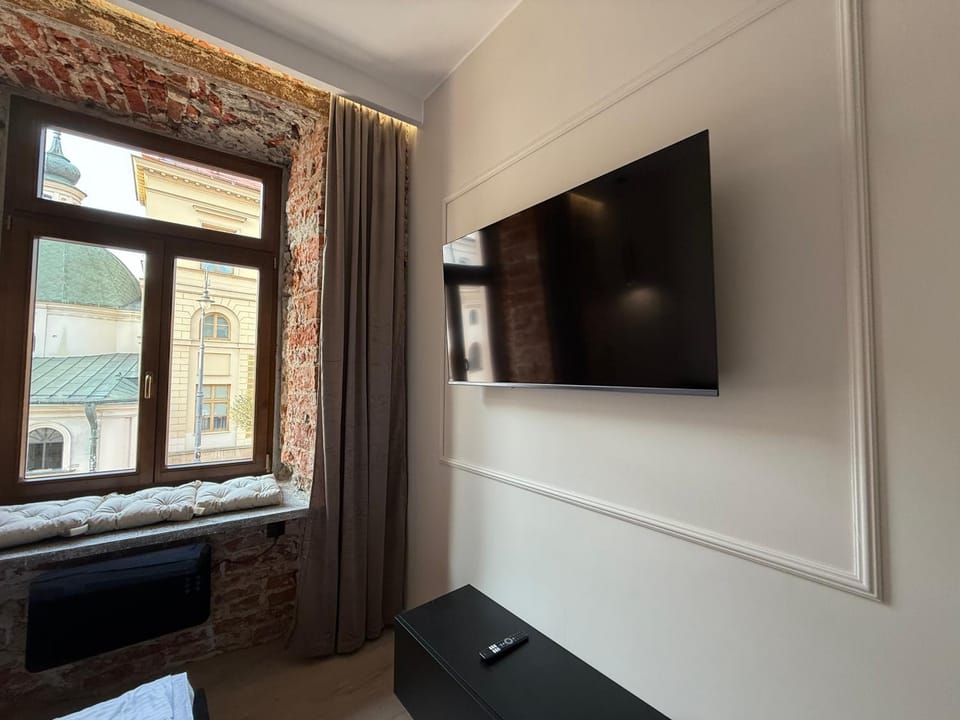TV and multimedia
