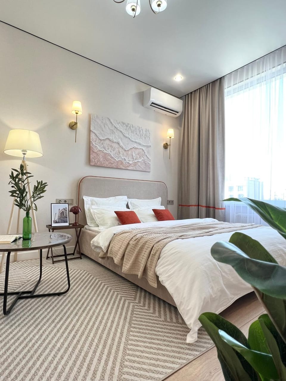 Bedroom, air conditioner