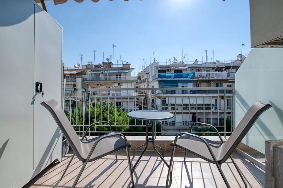 Thessaloniki Urban Escape - Studio by MPS Apartment in Thessaloniki