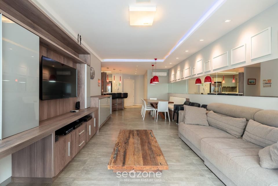 TV and multimedia, Living room, Dining area