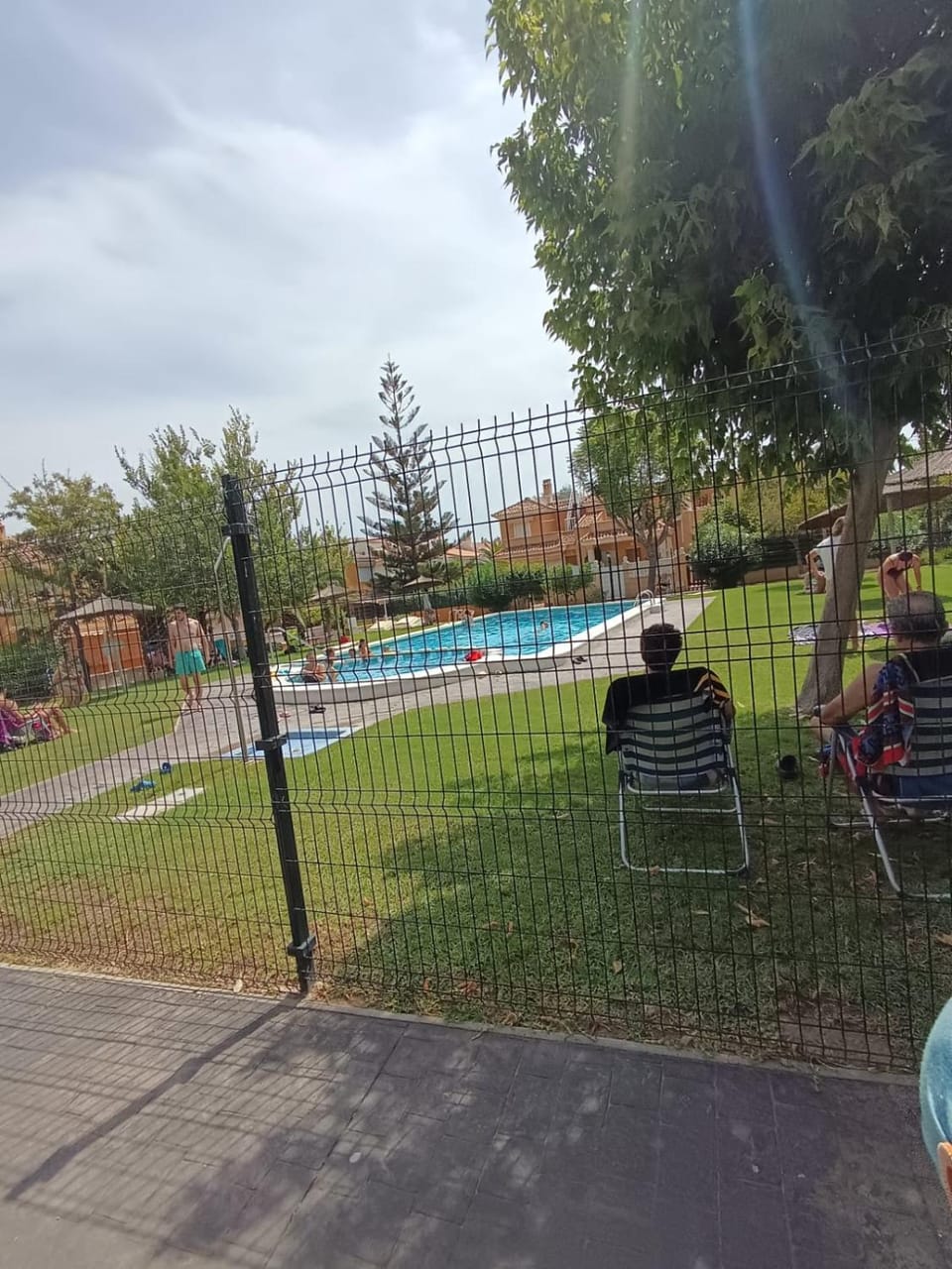 Swimming pool
