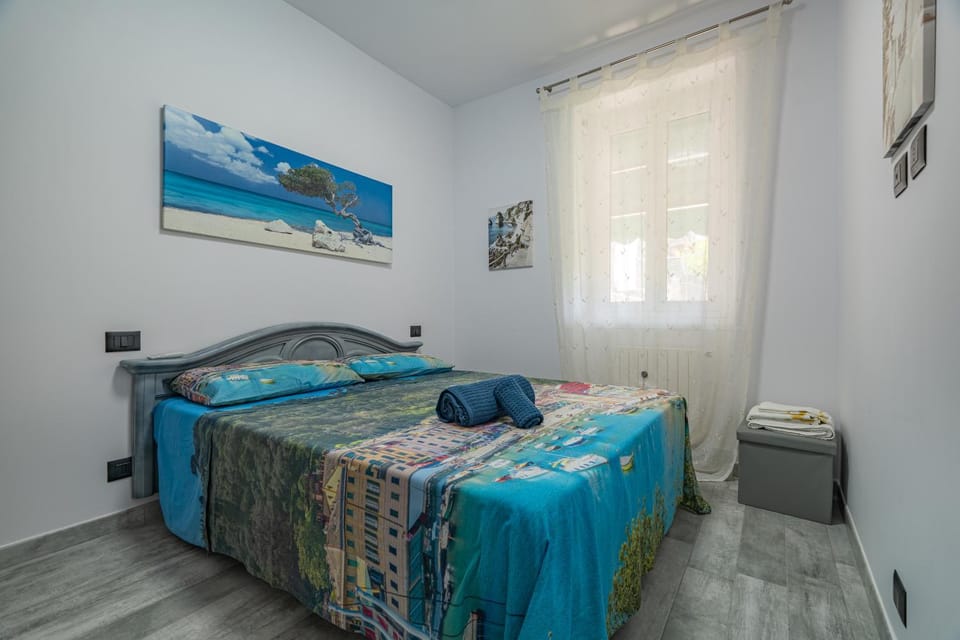 Bedroom, Sea view, air conditioner