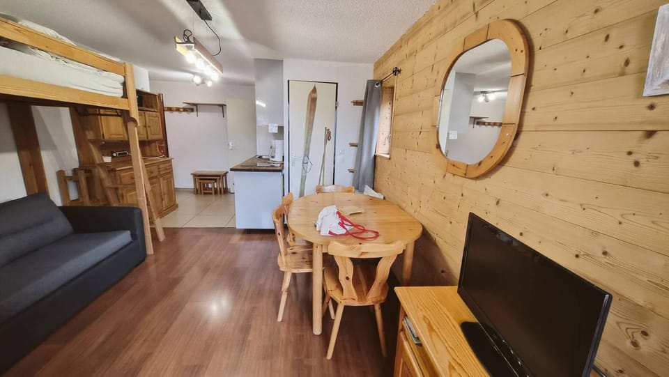 Combe Blanche 2110 Apartment in Manigod