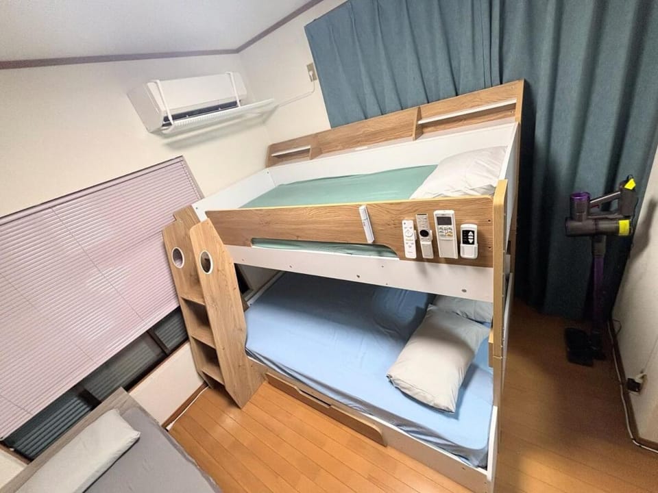 小江戸東の宿川越まで車で12分 大型プロジェクターあり Apartment in Saitama Prefecture
