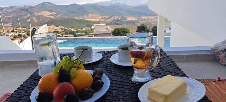 Villa Luxueuse Ain Lhout à Beni Mejmel avec vue exceptionnelle Villa in Tangier-Tétouan-Al Hoceima