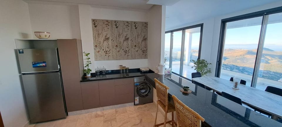Villa Luxueuse Ain Lhout à Beni Mejmel avec vue exceptionnelle Villa in Tangier-Tétouan-Al Hoceima