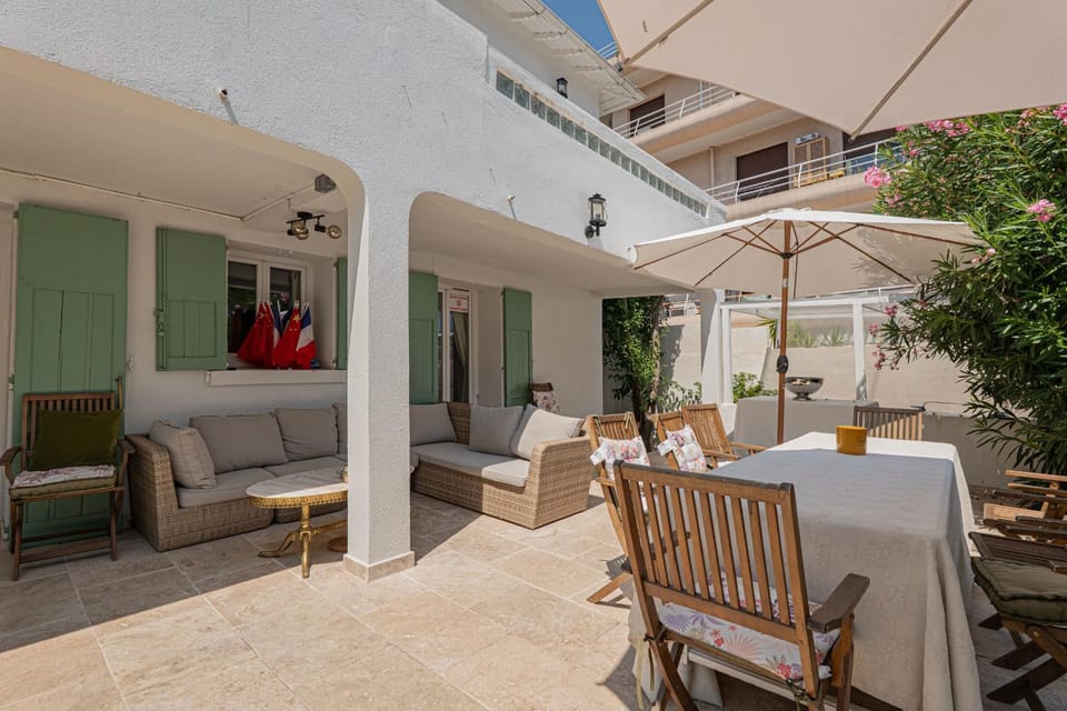 La Maison Fleurs - Villa et jardin près de Cannes Villa in Cannes