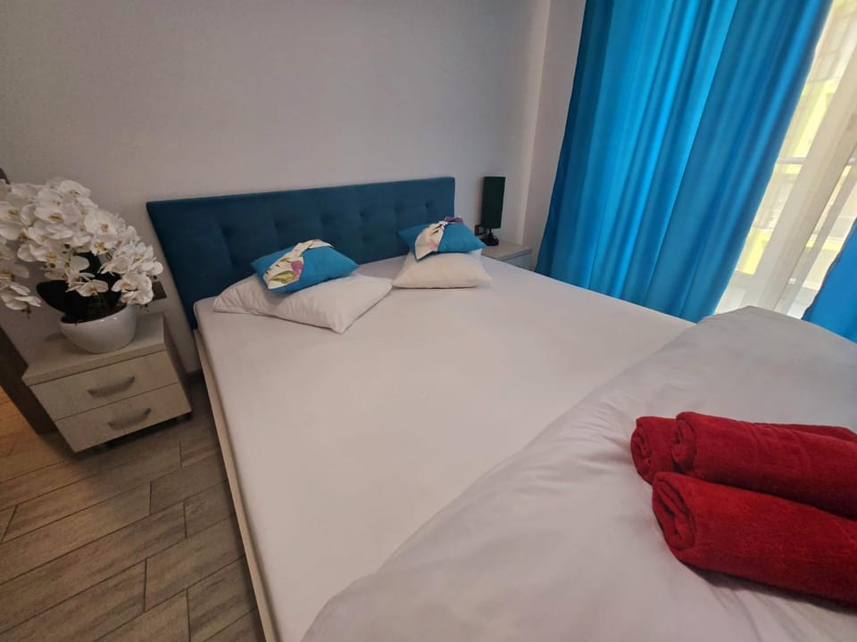 Superb SeaSide Holiday Apartment - Piscine Exterioare Sauna Gym langa plaja Apartment in Constanța County