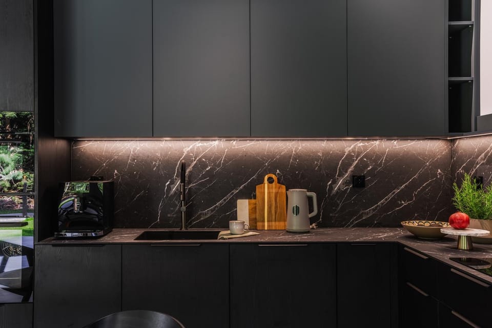 Kitchen or kitchenette