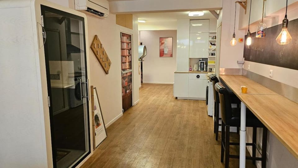Atelier Loft - 6 personnes Ternes Champs-Élysées Apartment in Paris