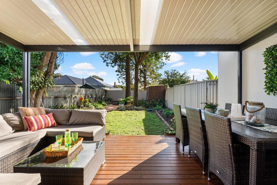 Patio, Balcony/Terrace, Garden view