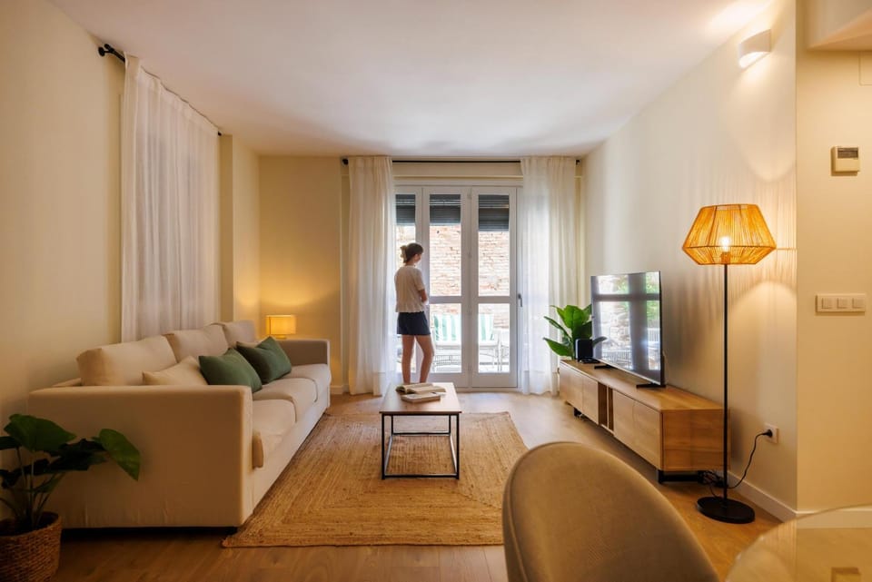 TV and multimedia, Living room, Seating area