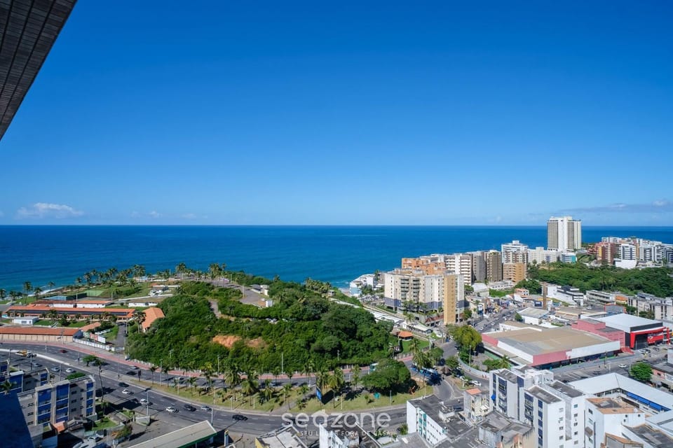 City view, Sea view