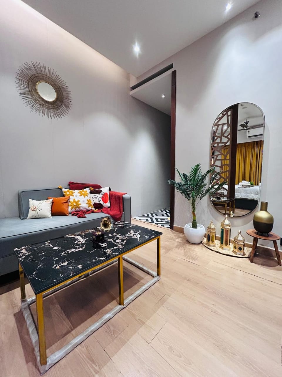 Living room, Seating area