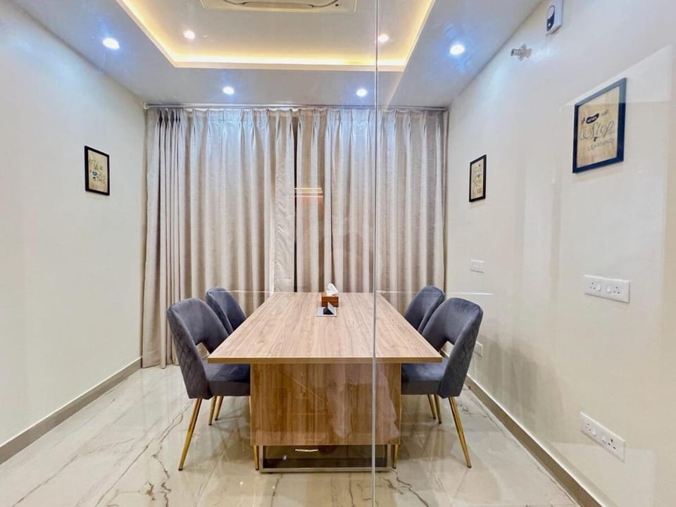 The Lalita by 8MH - Luxe Ganga View Service Duplex Villa in Varanasi