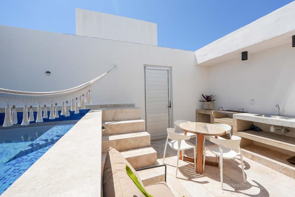 Modern 2BR Retreat in Parques Zama with Private Pool Apartment in State of Quintana Roo