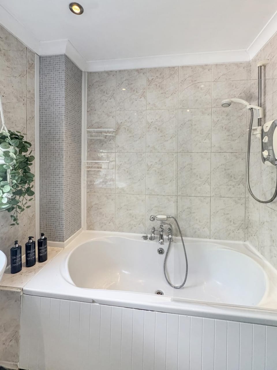 Bathroom, Bath