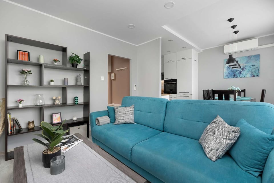 Kitchen or kitchenette, Living room, Seating area