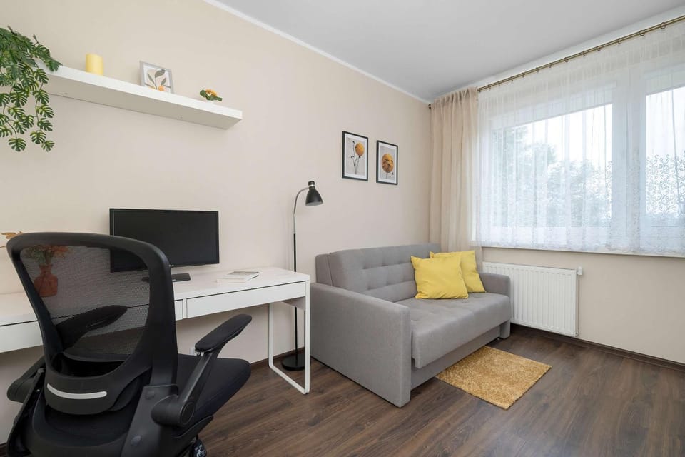 TV and multimedia, Seating area