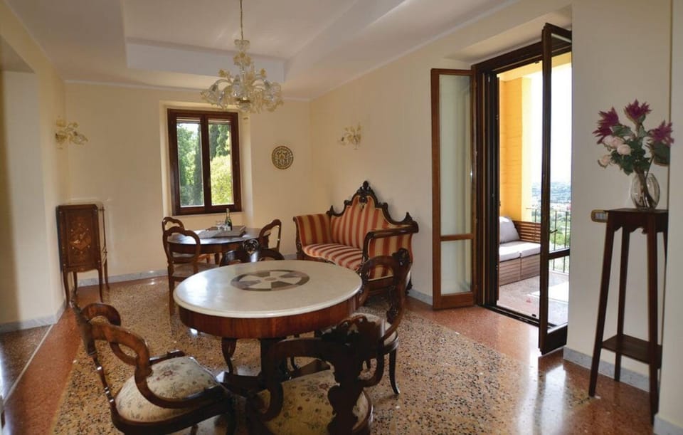 Spring, Summer, Dining area, Autumn