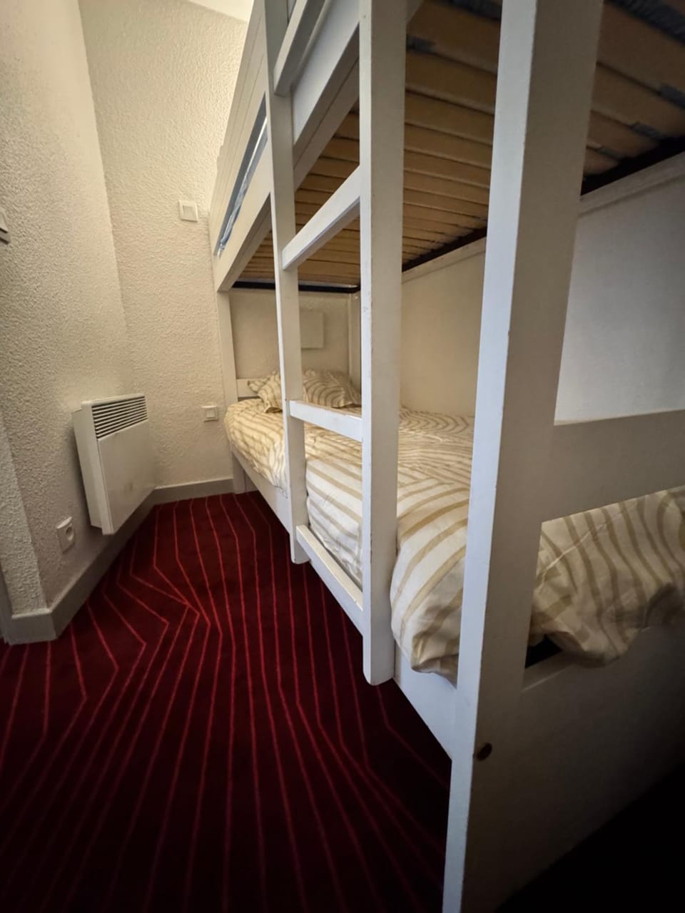 bunk bed