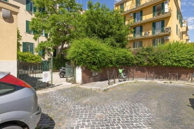paolina garden flat 4pp Apartment in Rome