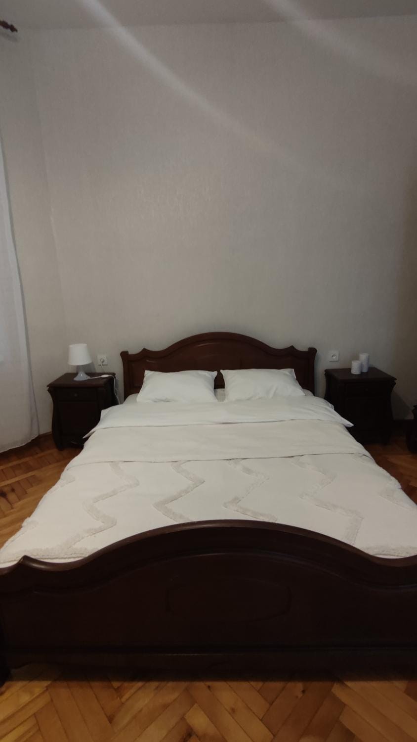 Двухкомнатная квартира в центре недалеко от пляжа Ланжерон Apartment in Odessa