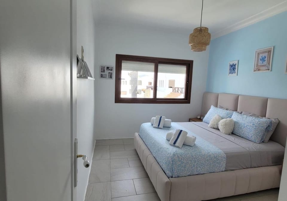 Appartement moderne avec piscine ,plage a pied Apartment in Tangier-Tétouan-Al Hoceima