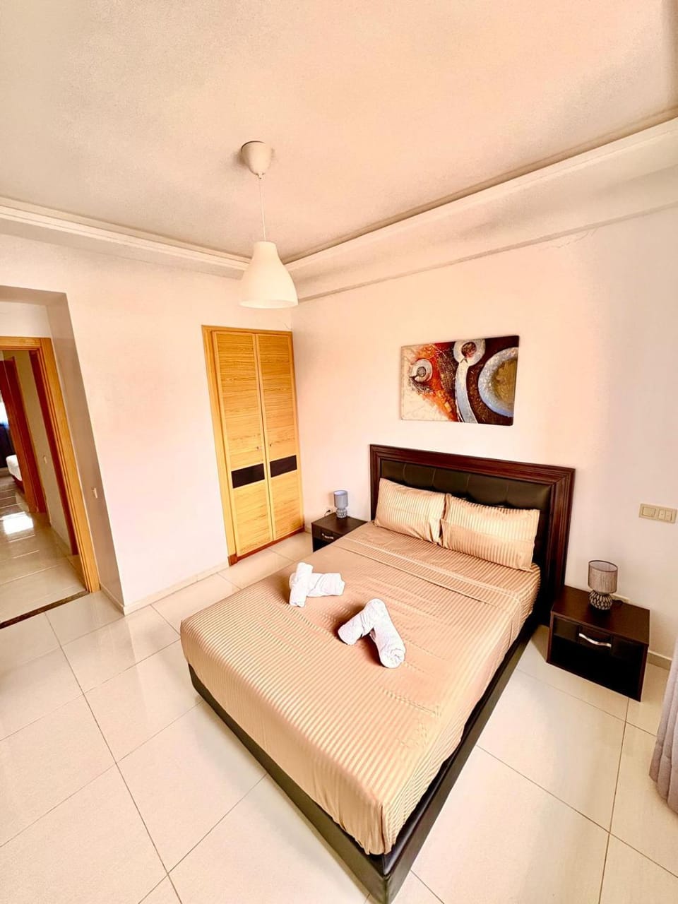 APPARTEMENT HAUT STANDING 2 Chambres-Vue Piscine & Parking Apartment in Casablanca-Settat