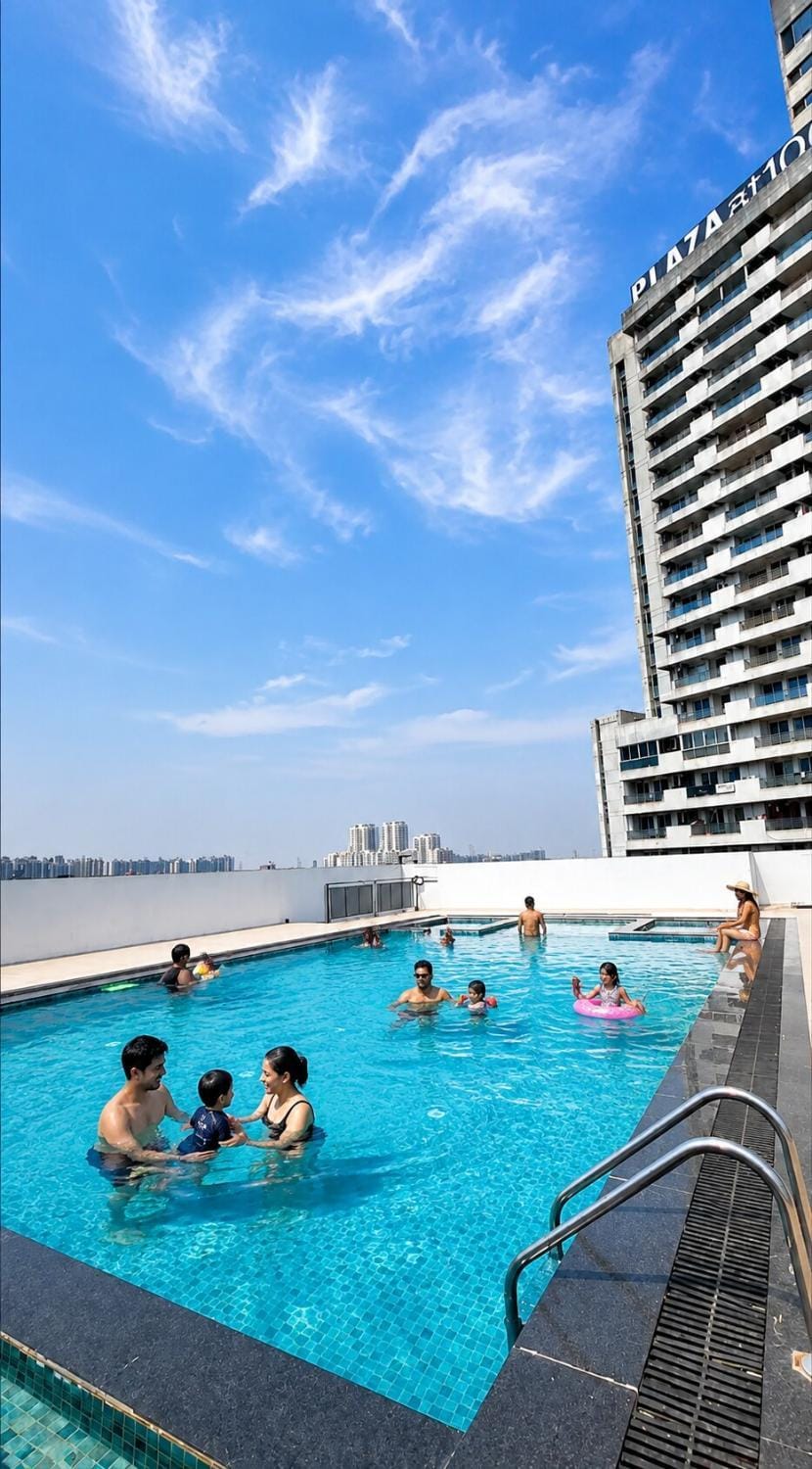 Swimming pool