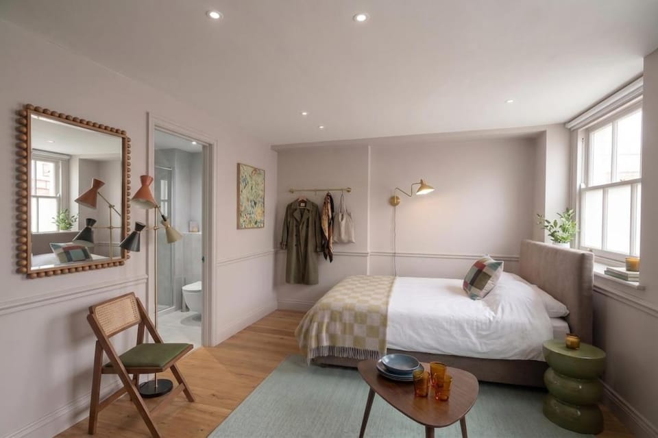 Furnival Street Townhouse by City2Stay Apartment in London Borough of Camden